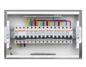 夏天來(lái)臨,消防配電箱當(dāng)然是供電好助手